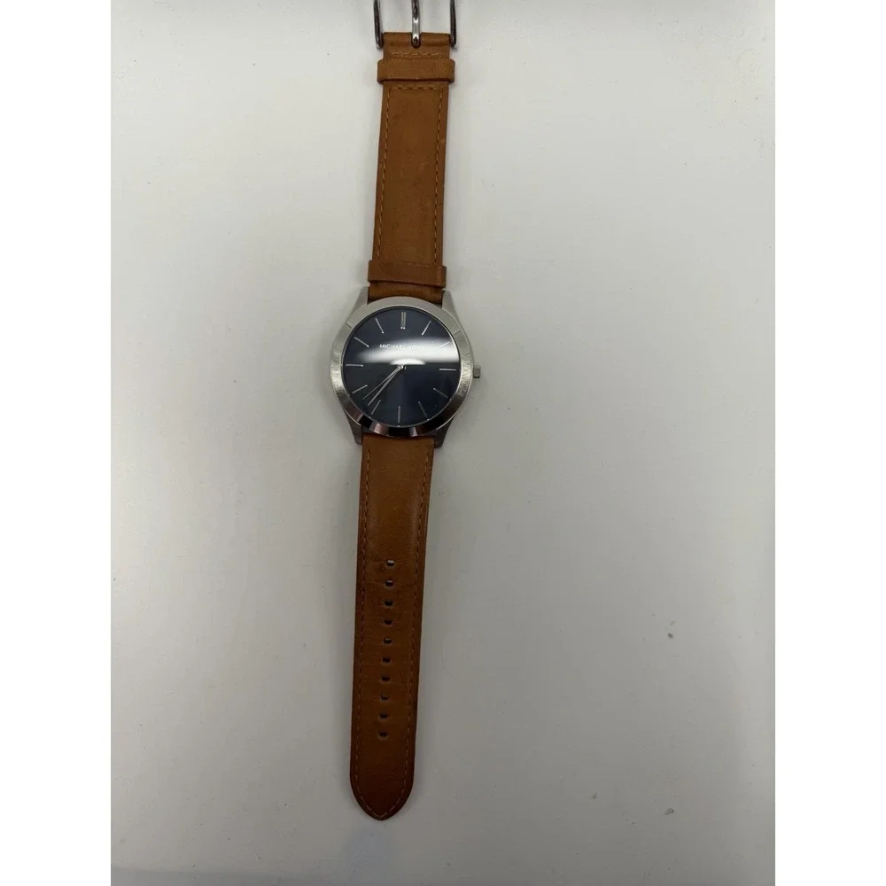 Michael Kors MK8508 Runway New Battery Mens Watch 44MM 8
